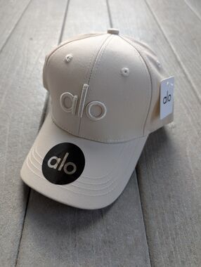 ALO Yoga | Accessories | New Alo Yoga District Trucker Hat Unisex